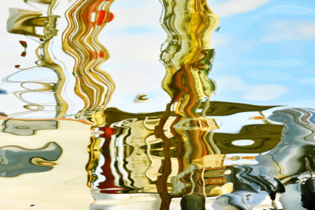 Mit dem Strom schwimmen